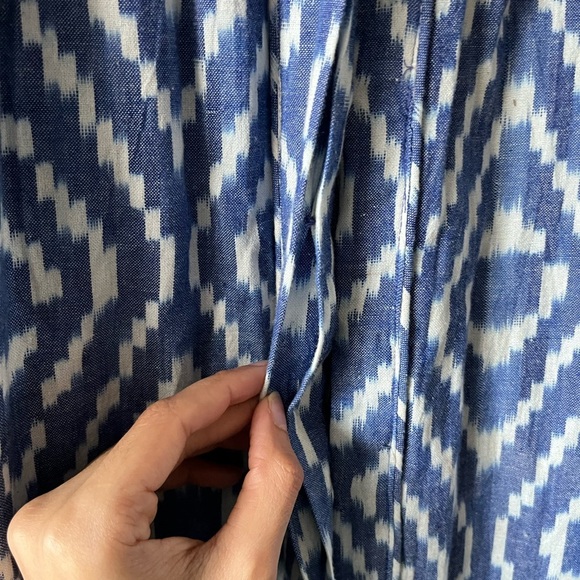 MIRTH Handmade Collection Blue and White Patterned Tunic Top Cotton - XS - Picture 7 of 10